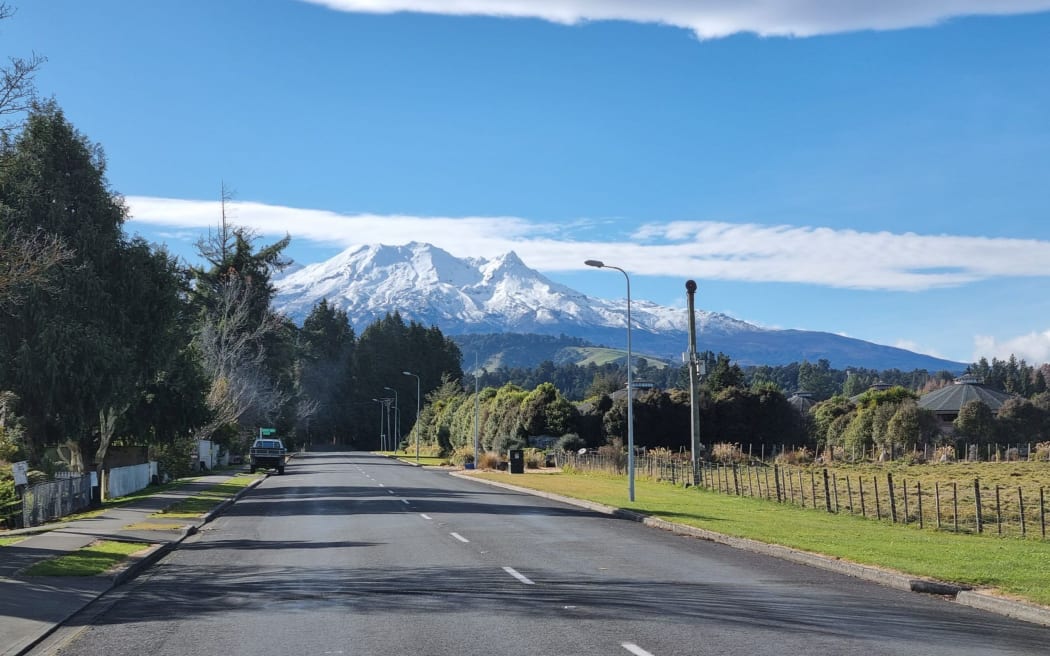 Ruapehu’s small population but heavy visitor load required investment beyond what local ratepayers could afford, the mayor warned. Credit: RNZ