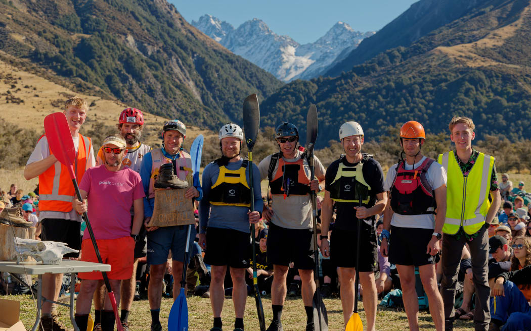 TWALK 2024 organisers Daniel Smith and Alex Monckton with the winning team, "Pack of Rafters;" Aaron Prince, Matt Scott, Michael Smithson, Andrew Johnston, Jason Brown, Tim Sikma, and Matt Bixley."