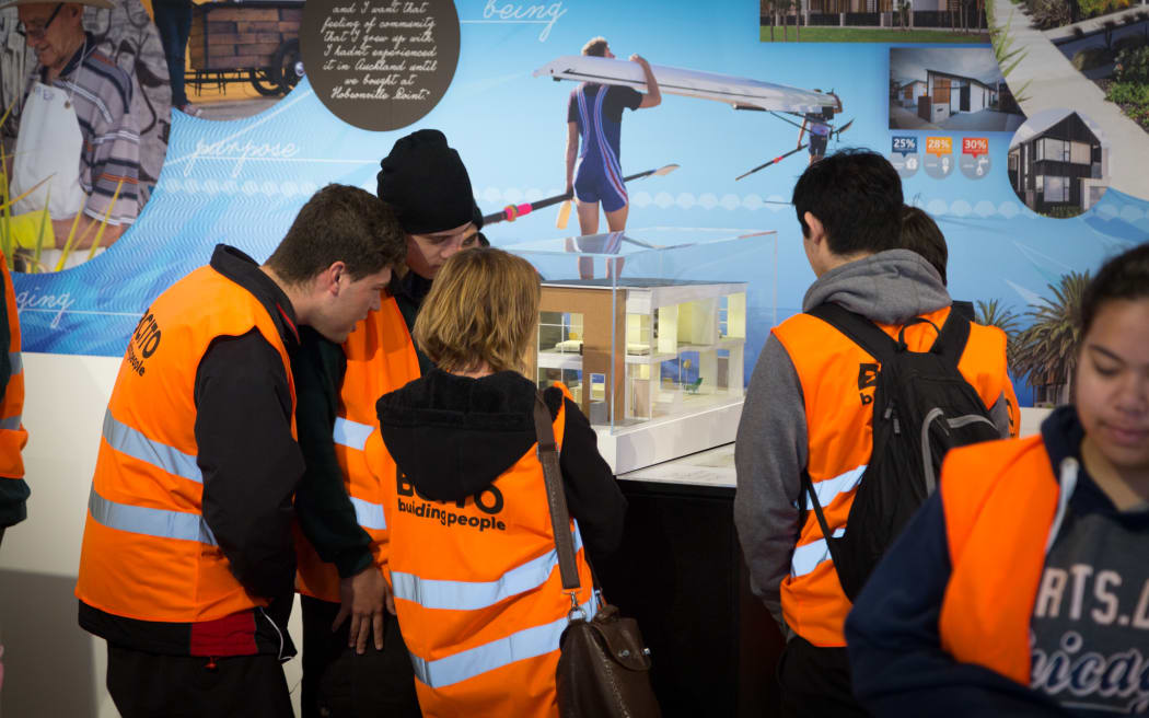 Students gather to learn more about the building industry.