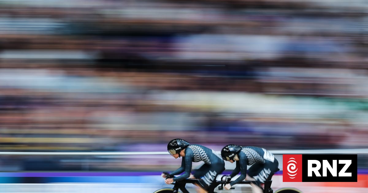 'Doesn't hurt so much now': Kiwi cyclist recovers from crash to win gold