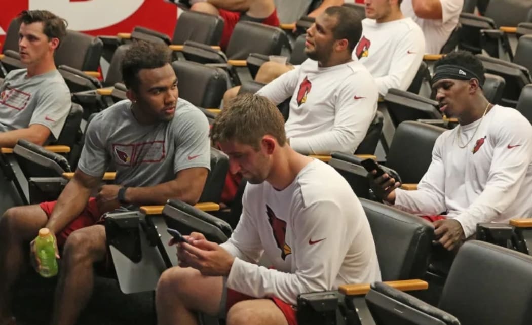 Arizona Cardinals players will get phone breaks during team meetings.