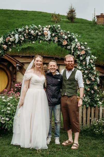 Jess and Sharik get surprised by Lord of the Rings star Elijah Wood at their wedding at Hobbiton, Matamata on 27 October, 2025.