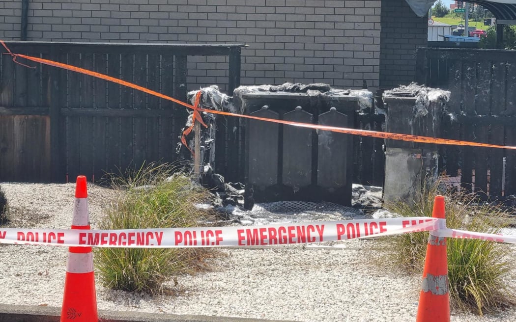 Fire and Emergency respond to a blaze at a group of shops at the intersection of Chapel and Ormiston roads, in Auckland's Flat Bush, on 13 February, 2024.