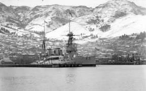 New Zealand at Lyttleton, 2 September 1919 after an unusual snowfall that left the decks icy.