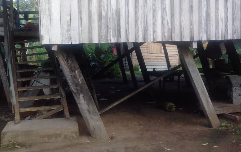 Damage from the PNG quake