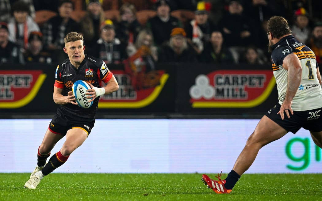 Damian McKenzie of the Chiefs, Chiefs v Brumbies Super Rugby Pacific semi final.