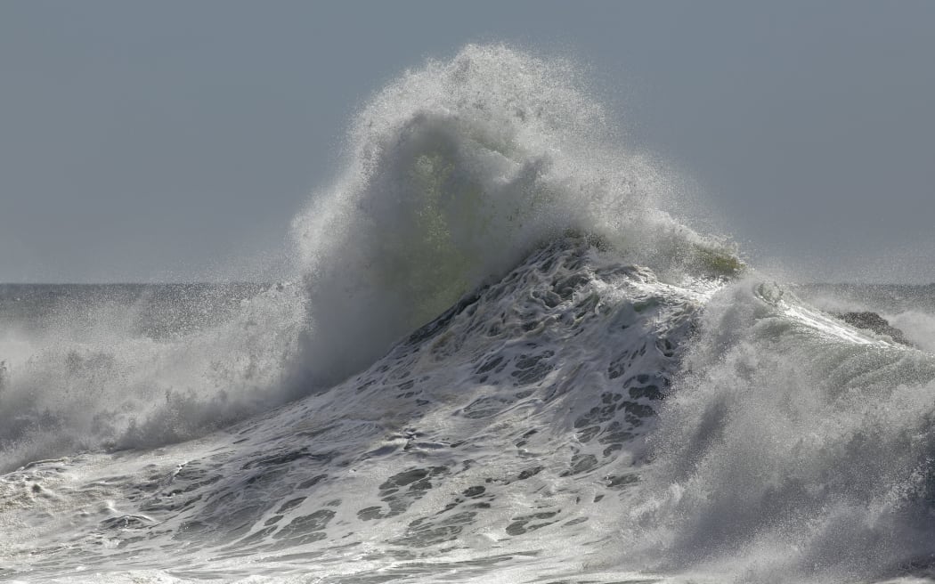 Stormy wave splash.