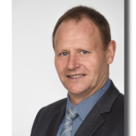 Lance Burdett