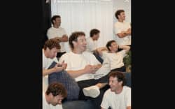 Meta CEO Mark Zuckerberg demonstrates in his stories the new Muse Image which allows any public Instagram images to be used to generate AI.