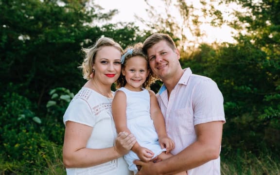 Henco de Beer, his wife Maryke de Beer, and daughter Emmabella,