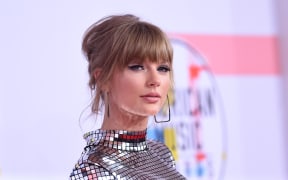 US singer Taylor Swift arrives at the 2018 American Music Awards.