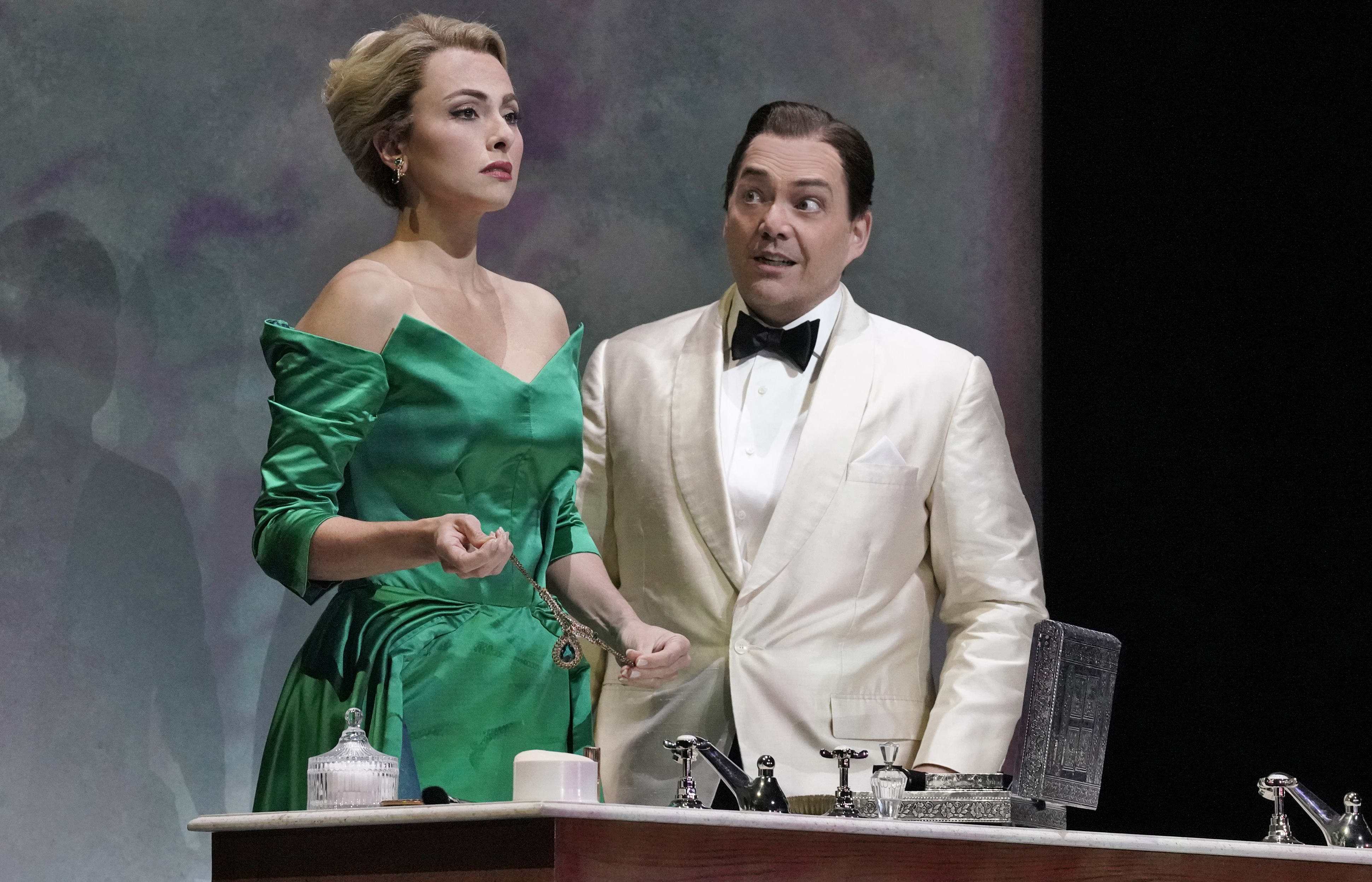 Isabel Leonard as Marnie and Christopher Maltman as Mark Rutland