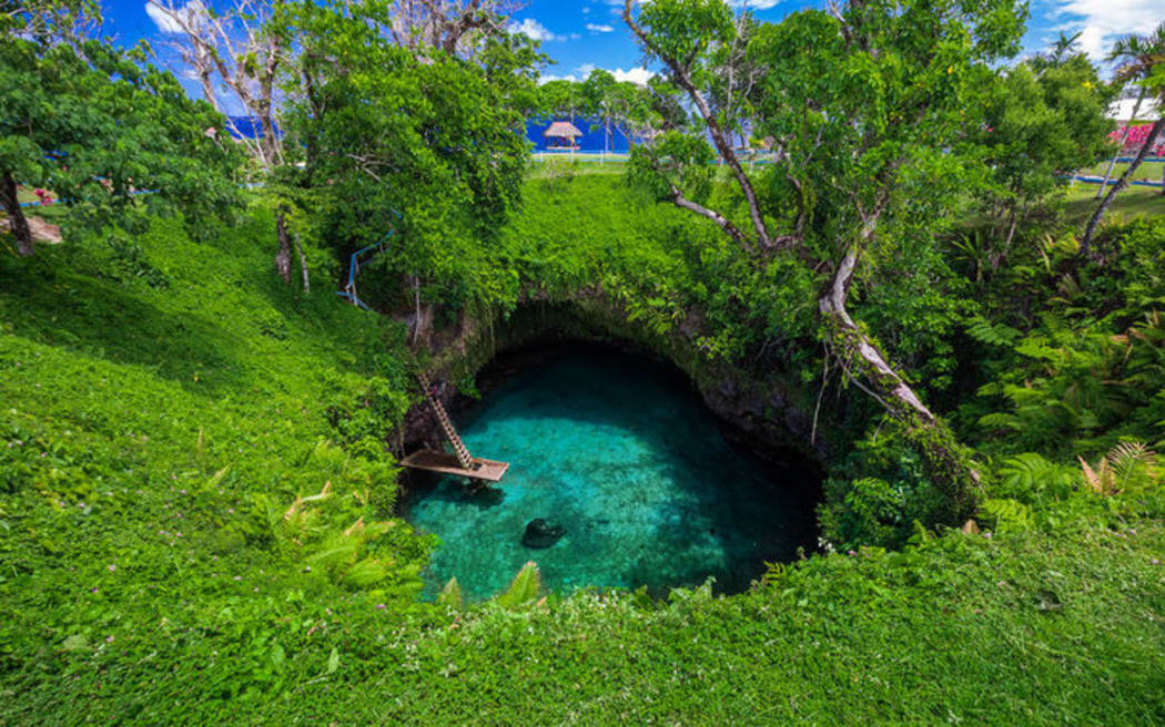 The To Sua ocean trench