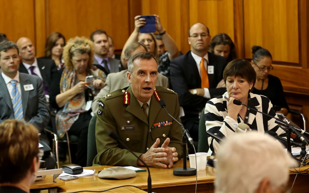Tim Keating at the Defense Force select committee