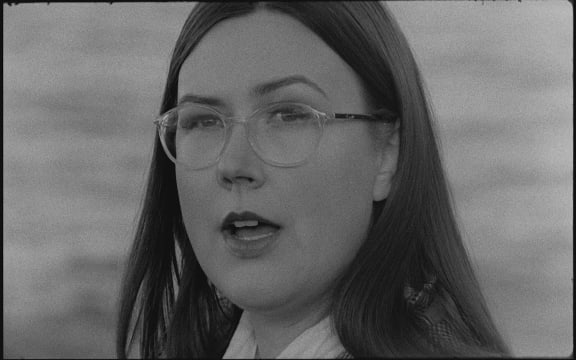 Nadia Reid – "Best Thing" (Official Music Video)