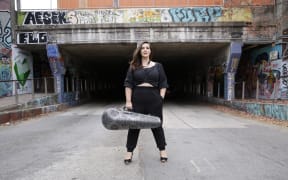 Jennifer Stumm, violist