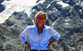New Zealand author Mary Hobbs