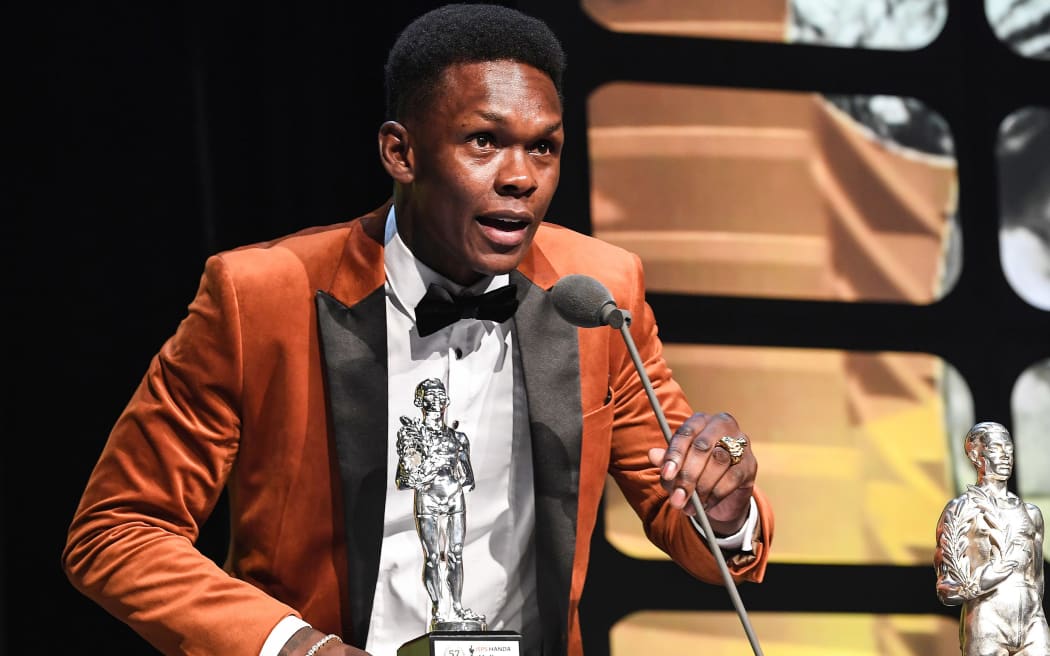 Israel Adesanya makes his acceptance speech after winning the Halberg Award for 2019 NZ sportsman of the year.