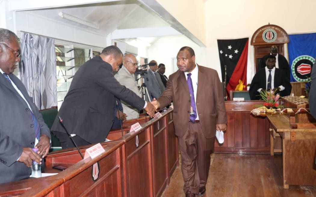 PNG prime minister James Marape meets members of the Bougainville House of Representatives in Buka, 11 September 2019.