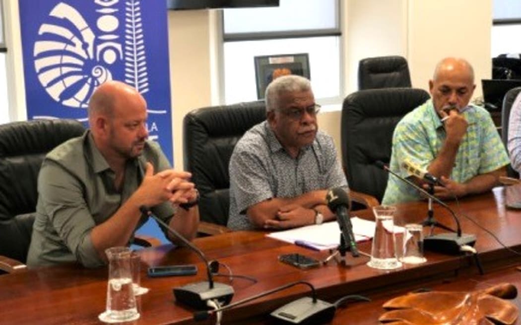 New Caledonia government President Louis Mapou (centre) holding a press conference with some of his ministers late November 2024 – PHOTO Gouvernement de la Nouvelle-Calédonie