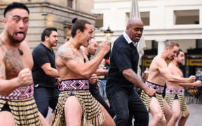 Former New Zealand rugby player Jonah Lomu and members of the Ngāti Rānana London Māori Club take part in a haka during a photocall in central London.