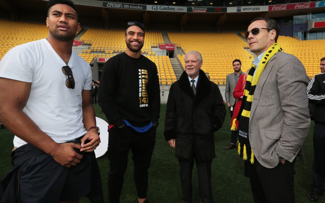 All Blacks Julian Savea, left, and Victor Vito with Westham owner David Gold and Phoenix co-owner Rob Morrison, right.