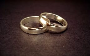 wedding rings