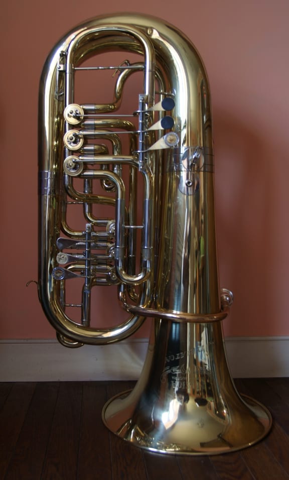 Tuba