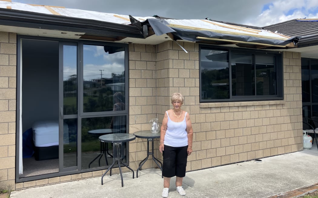 “I went back to bed” Noreen Anderson had no idea her roof was partially ripped off until the morning