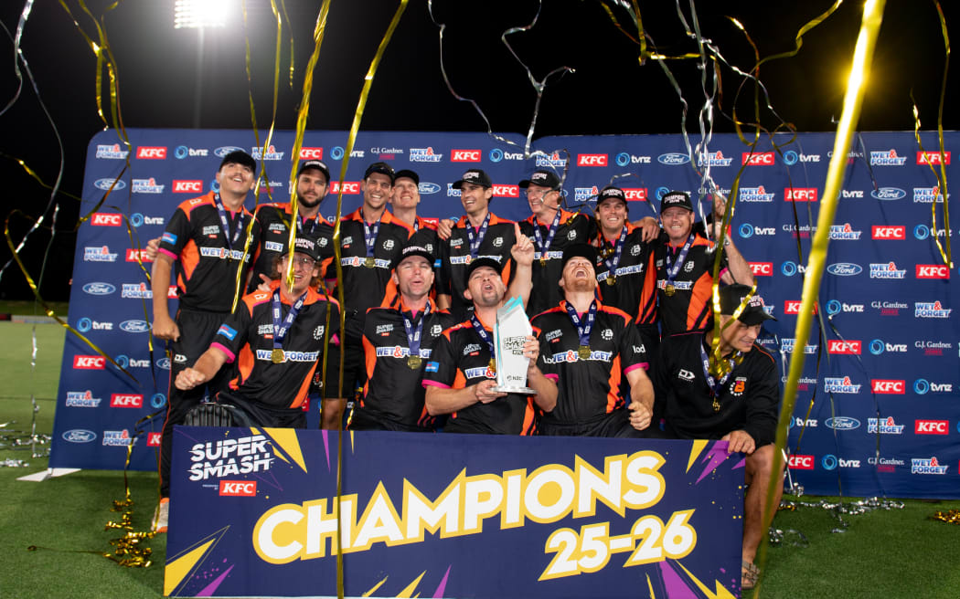 Northern Districts celebrate winning the Super Smash final.