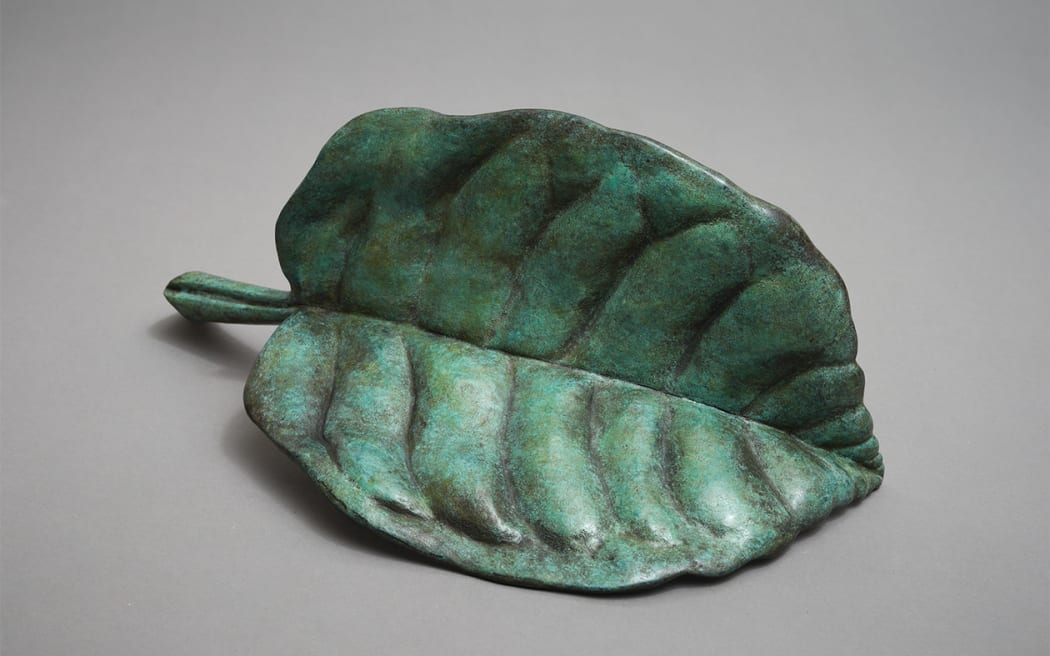 Bronze sculpture of Puriri leaf