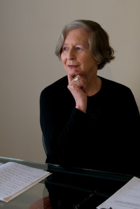 Elizabeth Smither