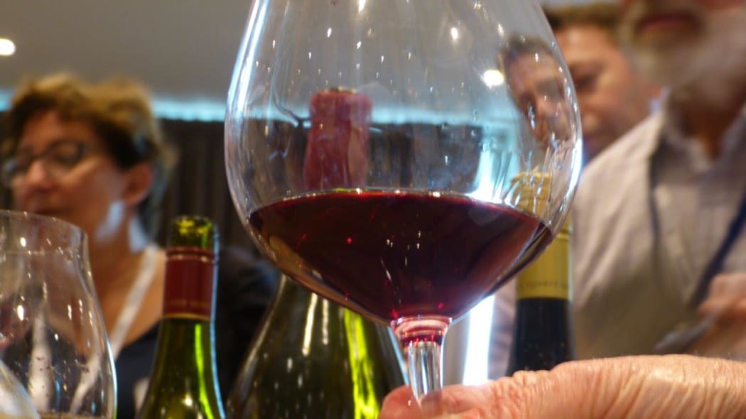 red wine glass