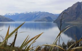 The view from a Department of Conservation Lake Hāwea walking track.