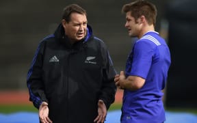 All Blacks coach Steve Hansen and captain Richie McCaw discuss tactics ahead of Saturday's Rugby Championship decider.