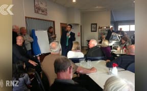 Warkworth voters suss out Simon Bridges