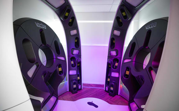 An image of the Skinscape 360 machine