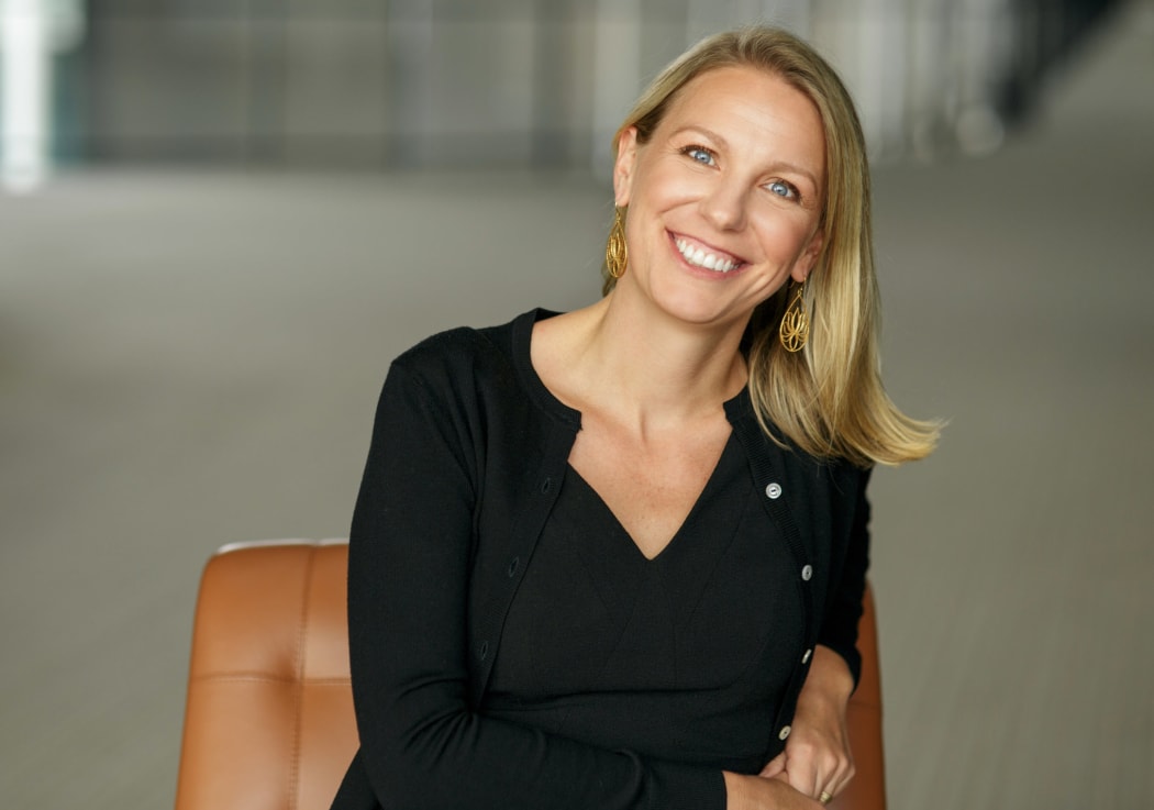 Dr Marissa King