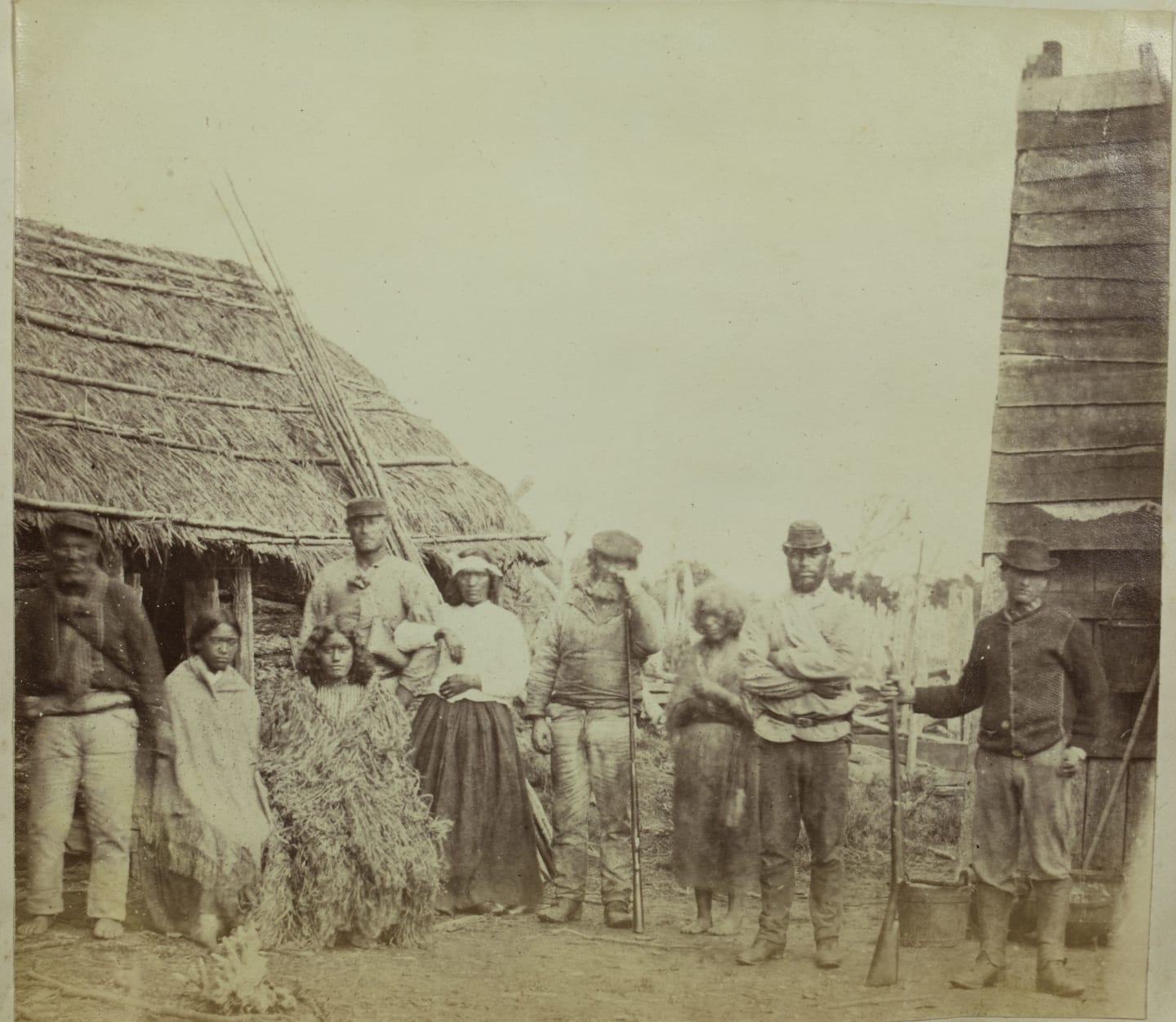 1957 13 2 ALBUM 4 - CHATHAM ISLANDERS