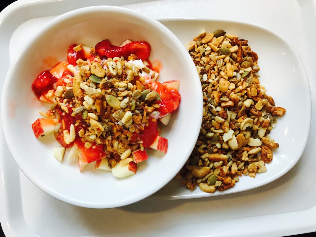 Paleo muesli