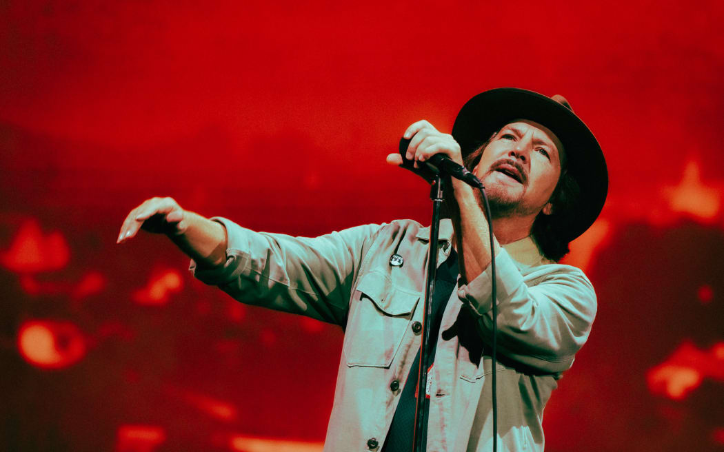 Pearl Jam and the Pixies at Mount Smart Stadium, Auckland