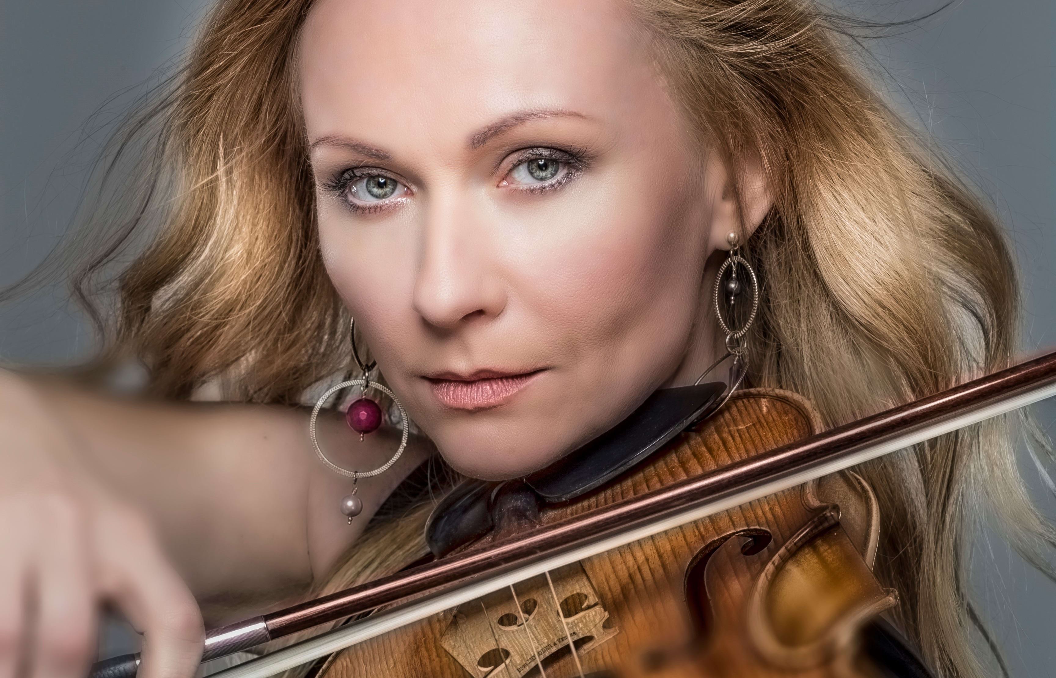 Violist Anna Serova