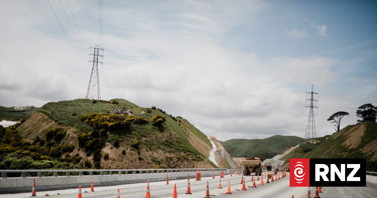 Transmission Gully project builder seeks $75 million from engineer in ...