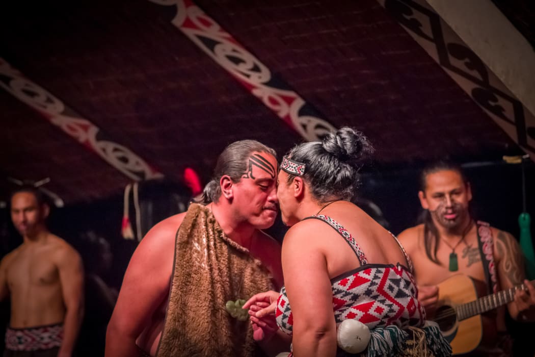 Tamaki Cultural Village, hongi.