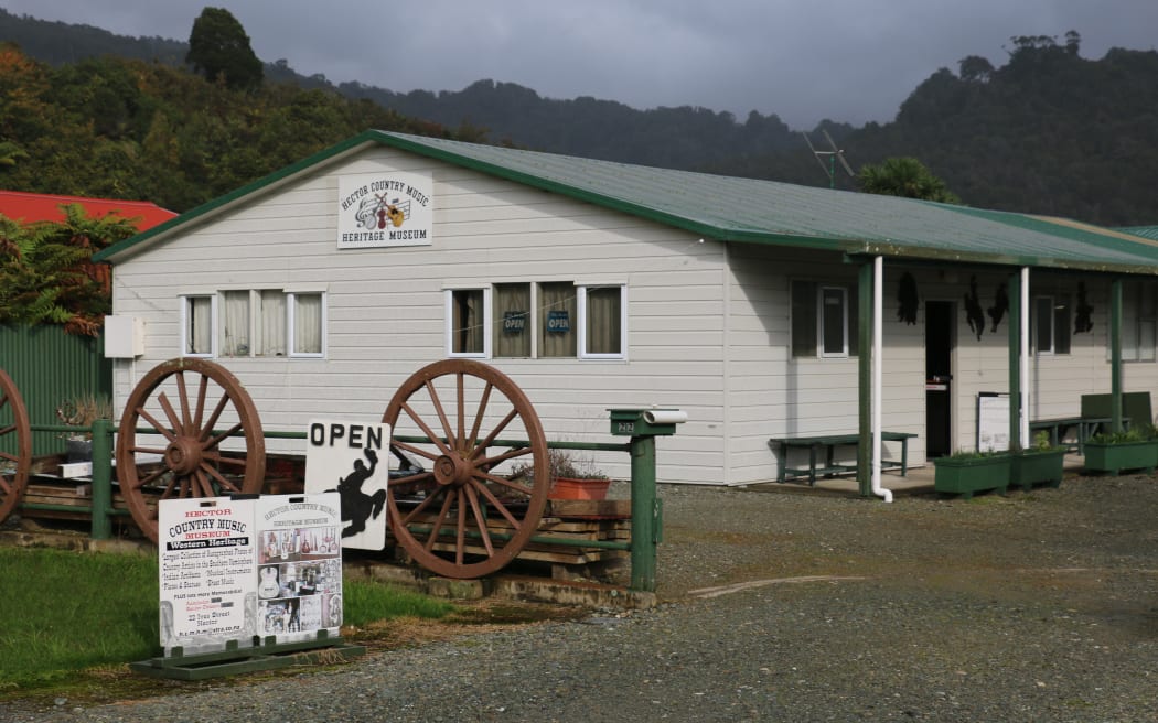 Hector Country Music Museum