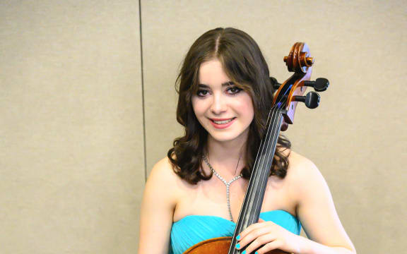 Cellist Portia Bell