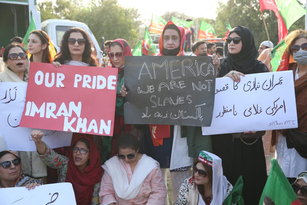 Supporters of the government of Pakistan and Prime Minister Imran Khan staged demonstrations in the capital Islamabad.
