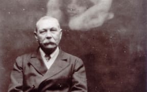Spirit photograph taken of Sir Arthur Conan Doyle by Ada Deane, 1922