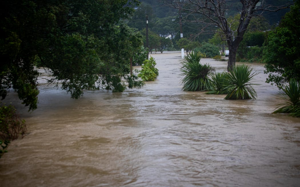 Waiwhetū flooding
