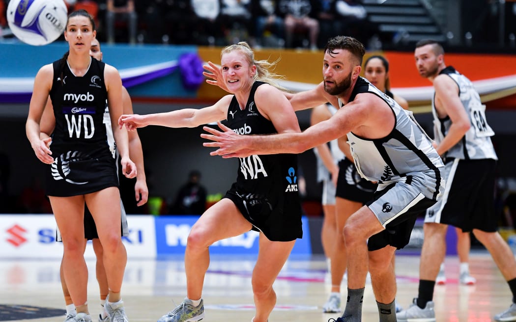 Silver Ferns Shannon Saunders (L) and NZ Men's Jamie Brown (R). Silver Ferns v NZ Men, Bruce Pulman Arena, Auckland, New Zealand. 27 June 2019.
